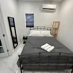Private Rooms Close To Miami Airport - Free Parking - 01